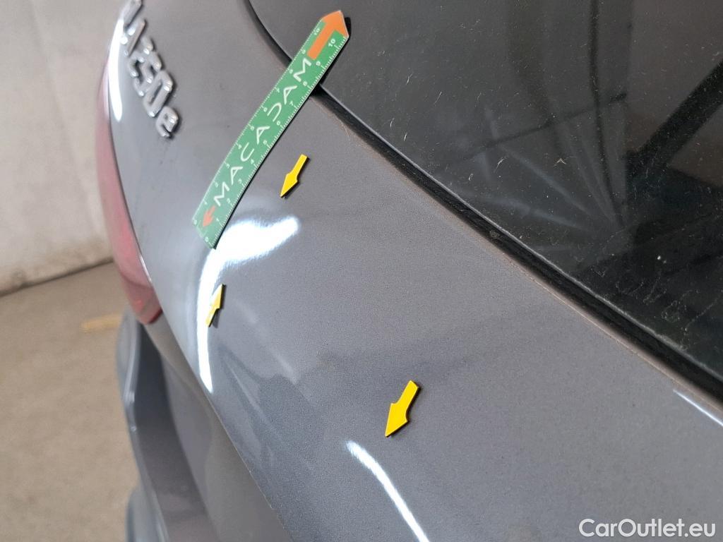  Mercedes  GLA MERCEDES-BENZ  / 2020 / 5P / SUV 1.3  250 e AMG LINE DCT #28