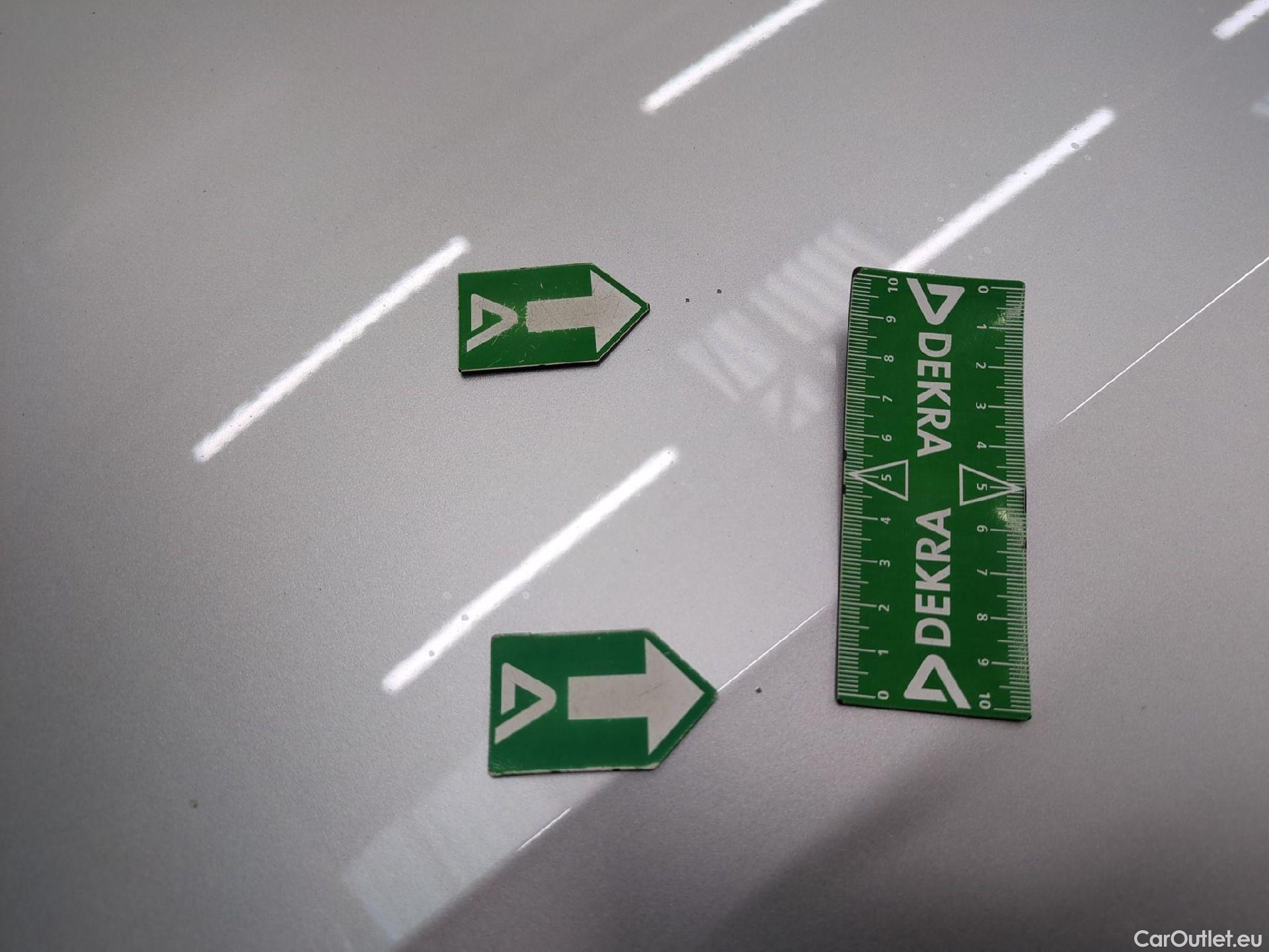  MG  EHS MG  / 2021 / 5P / SUV 1.5T GDI PHEV Luxury Auto #26