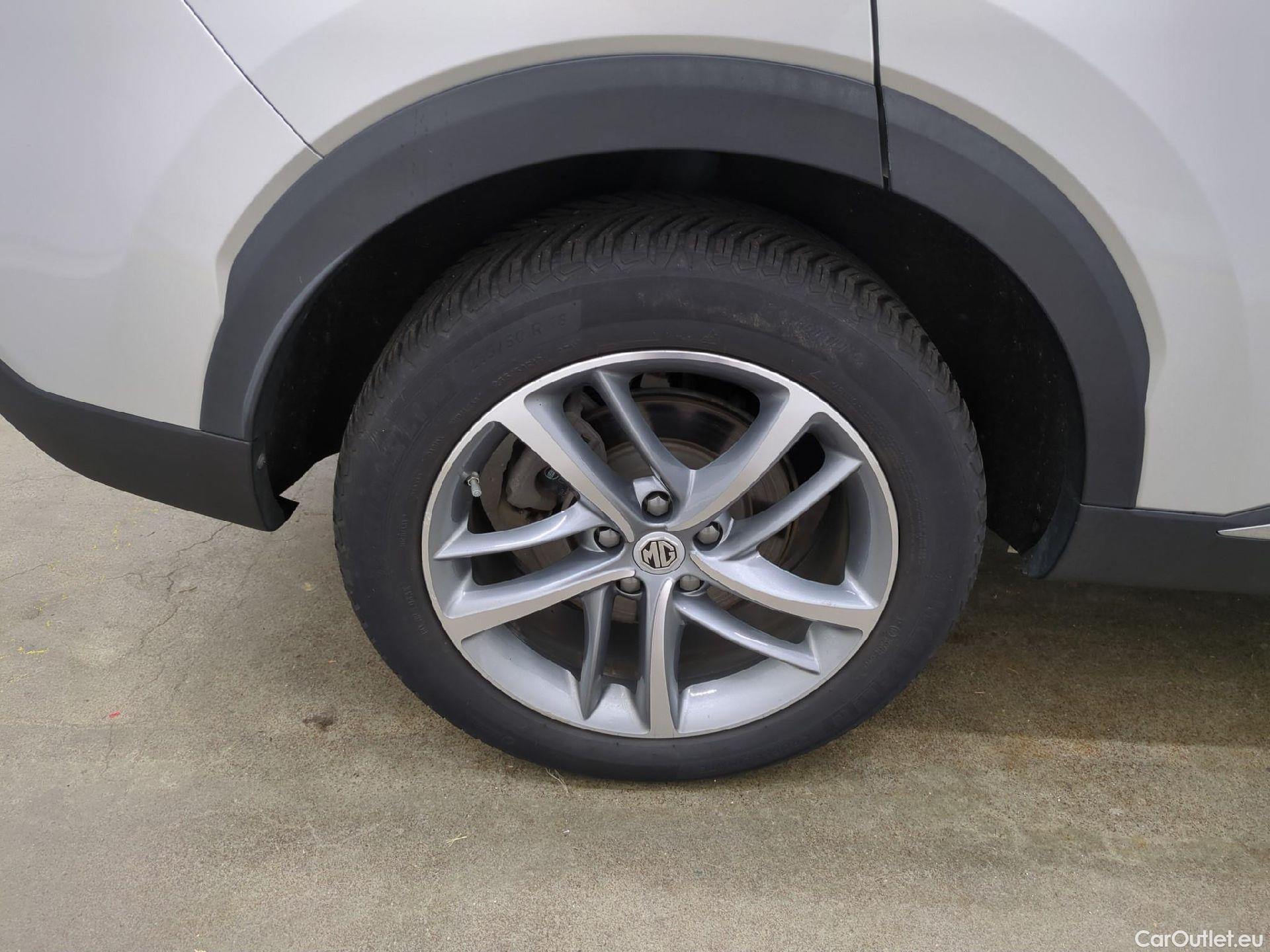  MG  EHS MG  / 2021 / 5P / SUV 1.5T GDI PHEV Luxury Auto #8