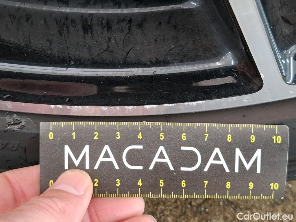  Mercedes  G-Klasee MERCEDES-BENZ GLC / 2019 / 5P / SUV 2.0 GLC 300 DE AMG LINE 4MATIC #33