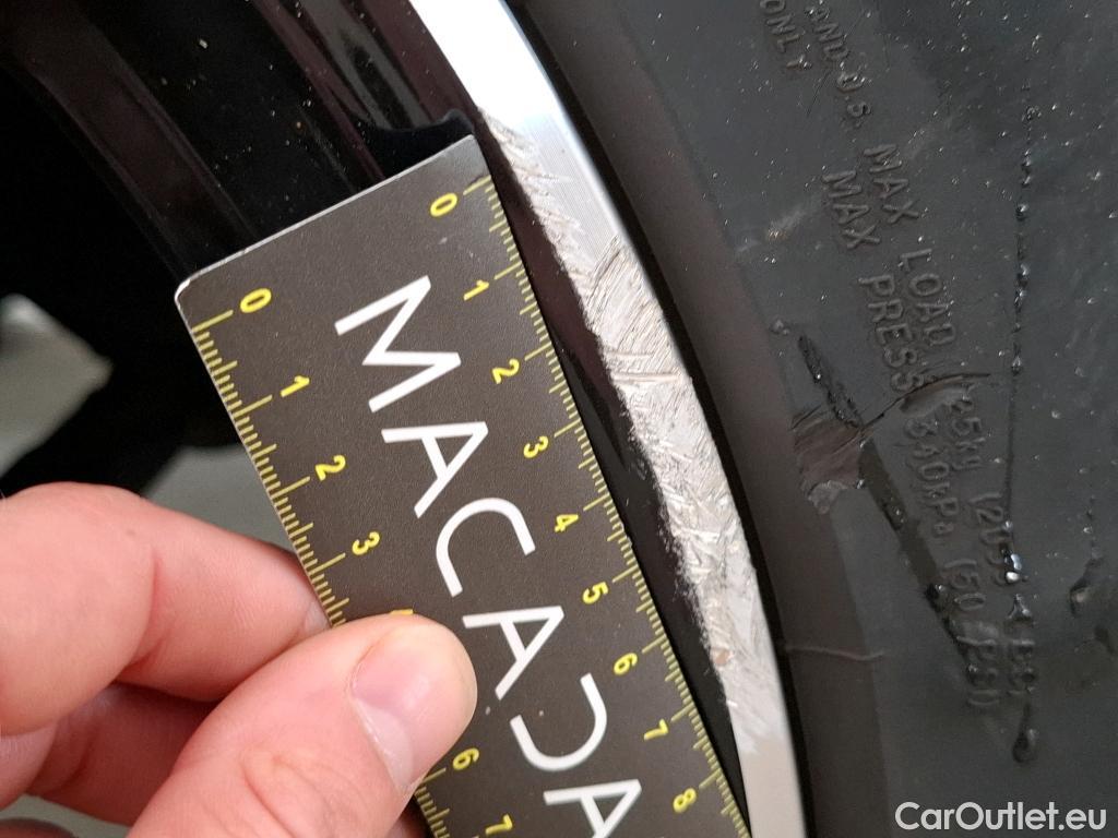  Mercedes  G-Klasee MERCEDES-BENZ GLC / 2019 / 5P / SUV 2.0 GLC 300 DE AMG LINE 4MATIC #19