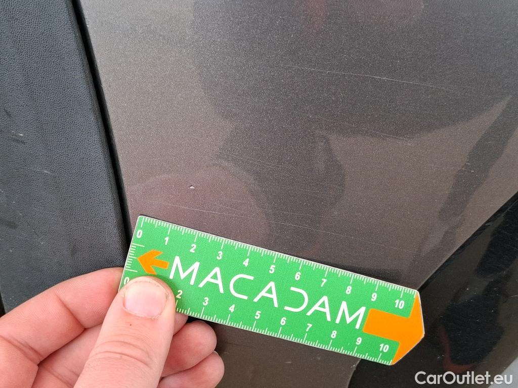  Mercedes  GLA MERCEDES-BENZ  / 2020 / 5P / SUV 1.3  250 e AMG LINE DCT #17