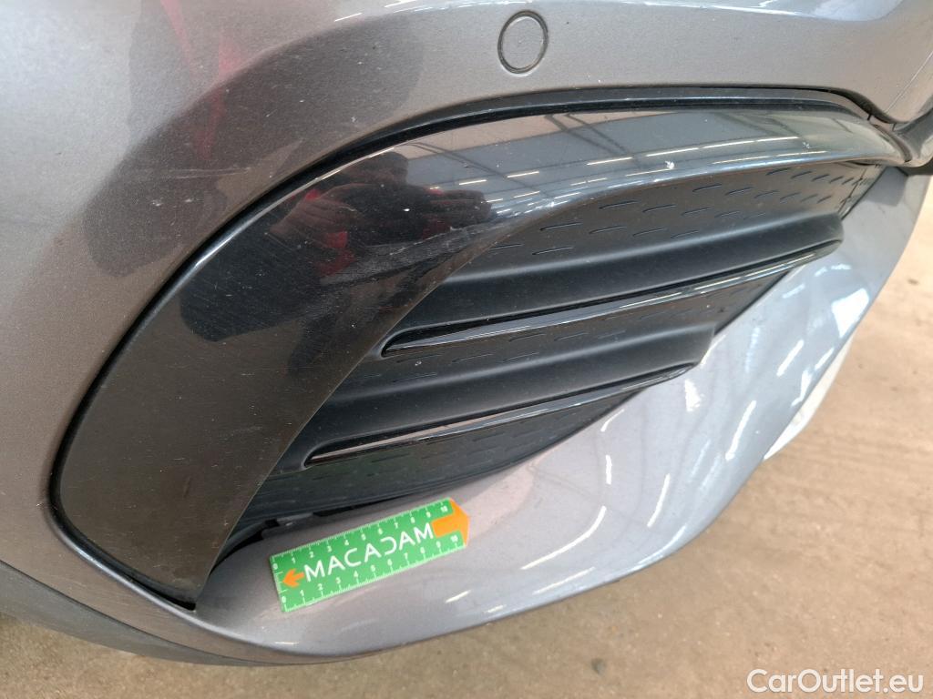  Mercedes  GLA MERCEDES-BENZ  / 2020 / 5P / SUV 1.3  250 e AMG LINE DCT #56