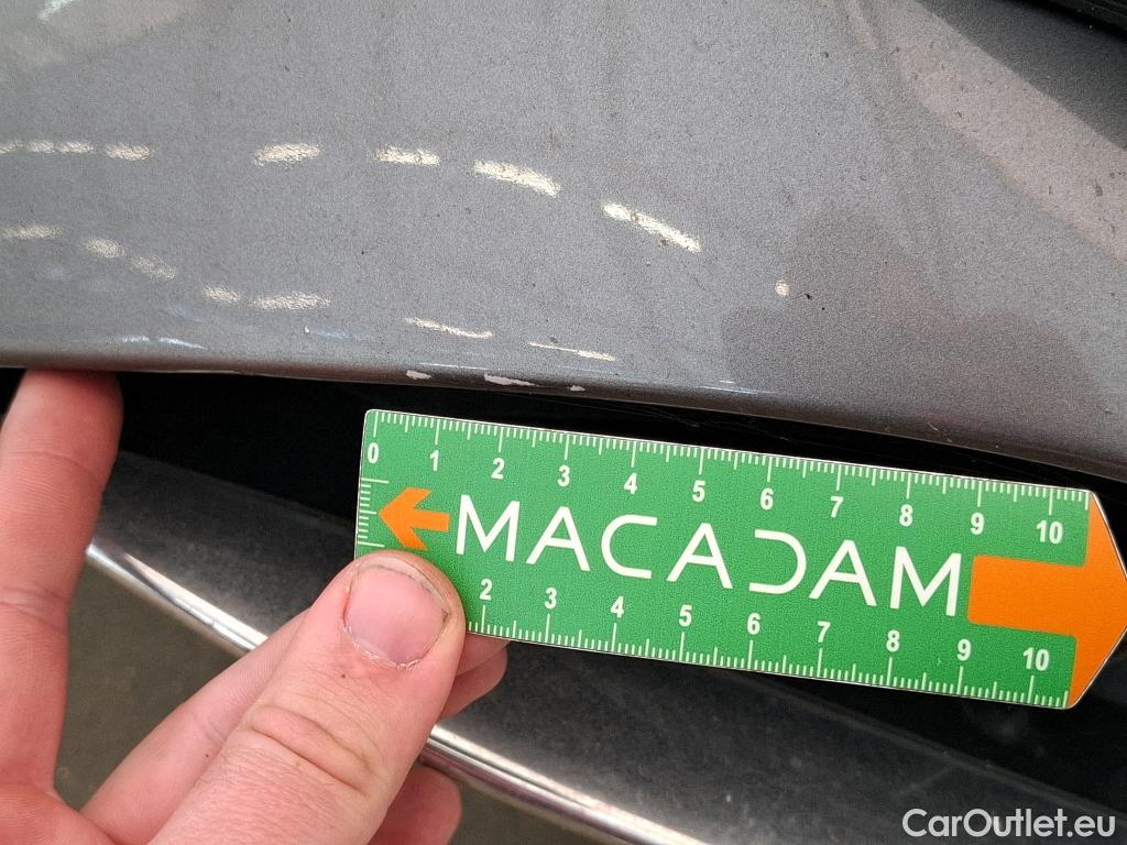  Mercedes  GLA MERCEDES-BENZ  / 2020 / 5P / SUV 1.3  250 e AMG LINE DCT #15