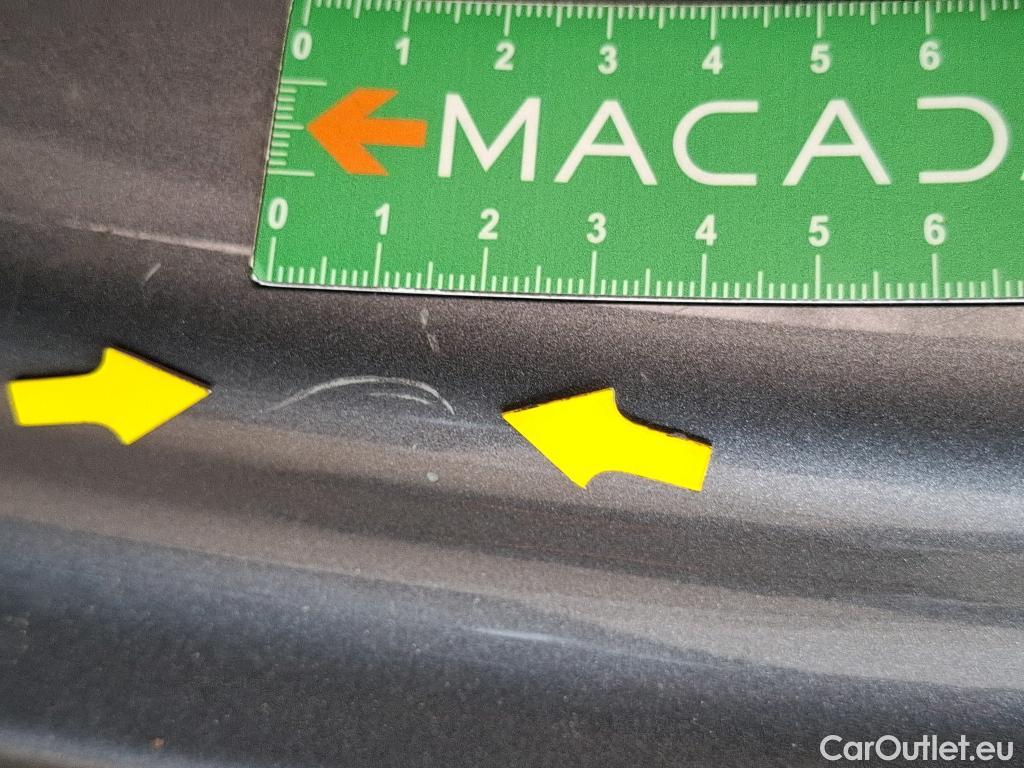  Mercedes  GLA MERCEDES-BENZ  / 2020 / 5P / SUV 1.3  250 e AMG LINE DCT #53