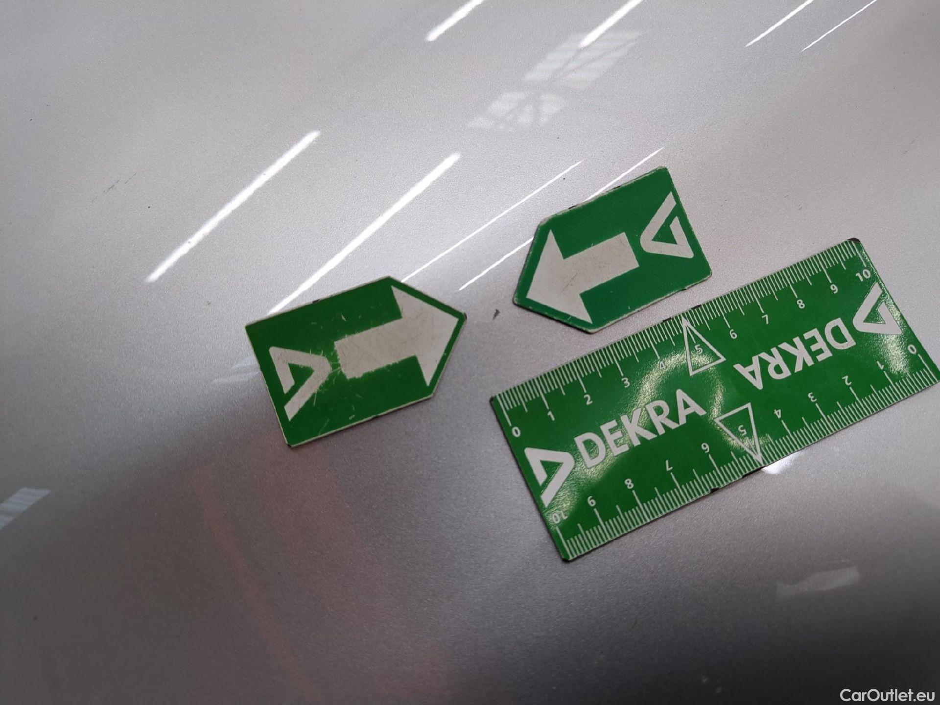  MG  EHS MG  / 2021 / 5P / SUV 1.5T GDI PHEV Luxury Auto #25