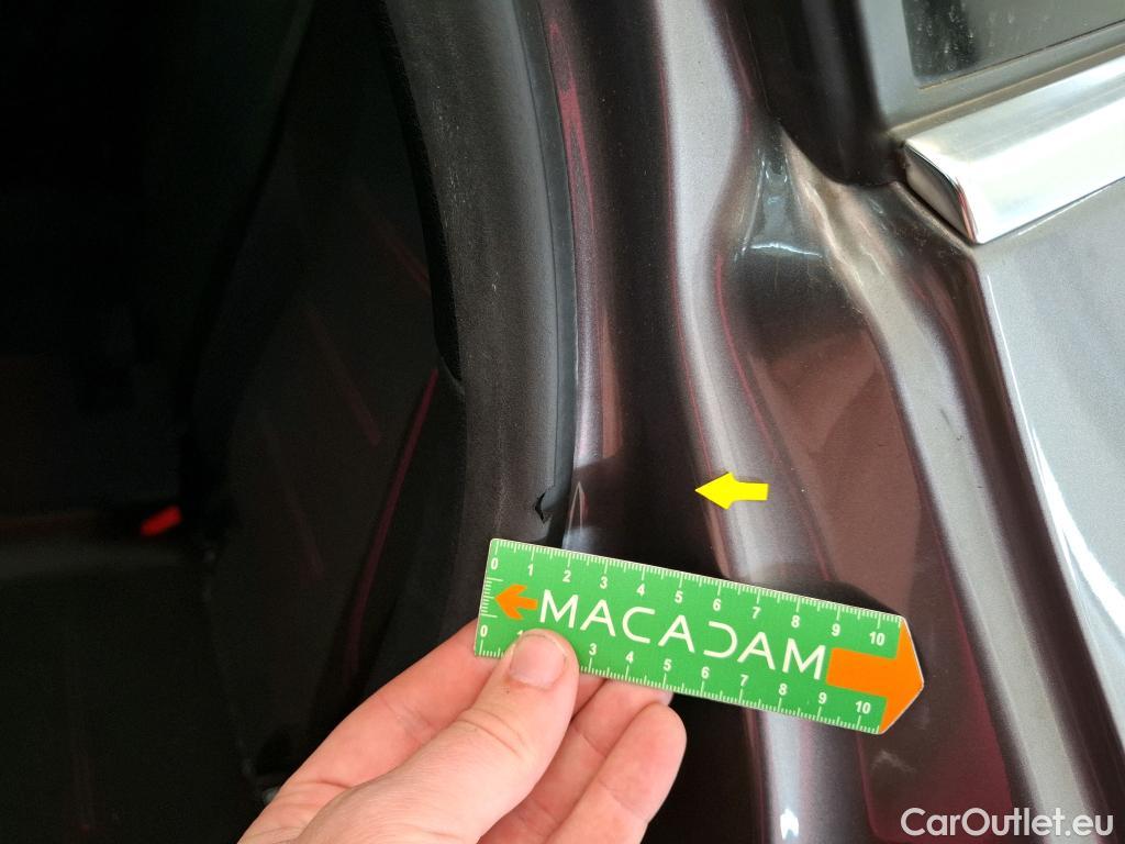  Mercedes  GLA MERCEDES-BENZ  / 2020 / 5P / SUV 1.3  250 e AMG LINE DCT #30