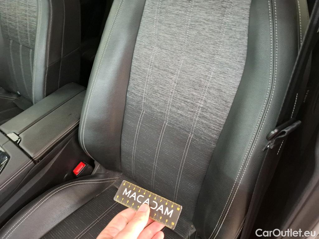  Renault  Austral RENAULT  / 2022 / 5P / Crossover TECHNO MILD HYBRID 160 AUTO #12