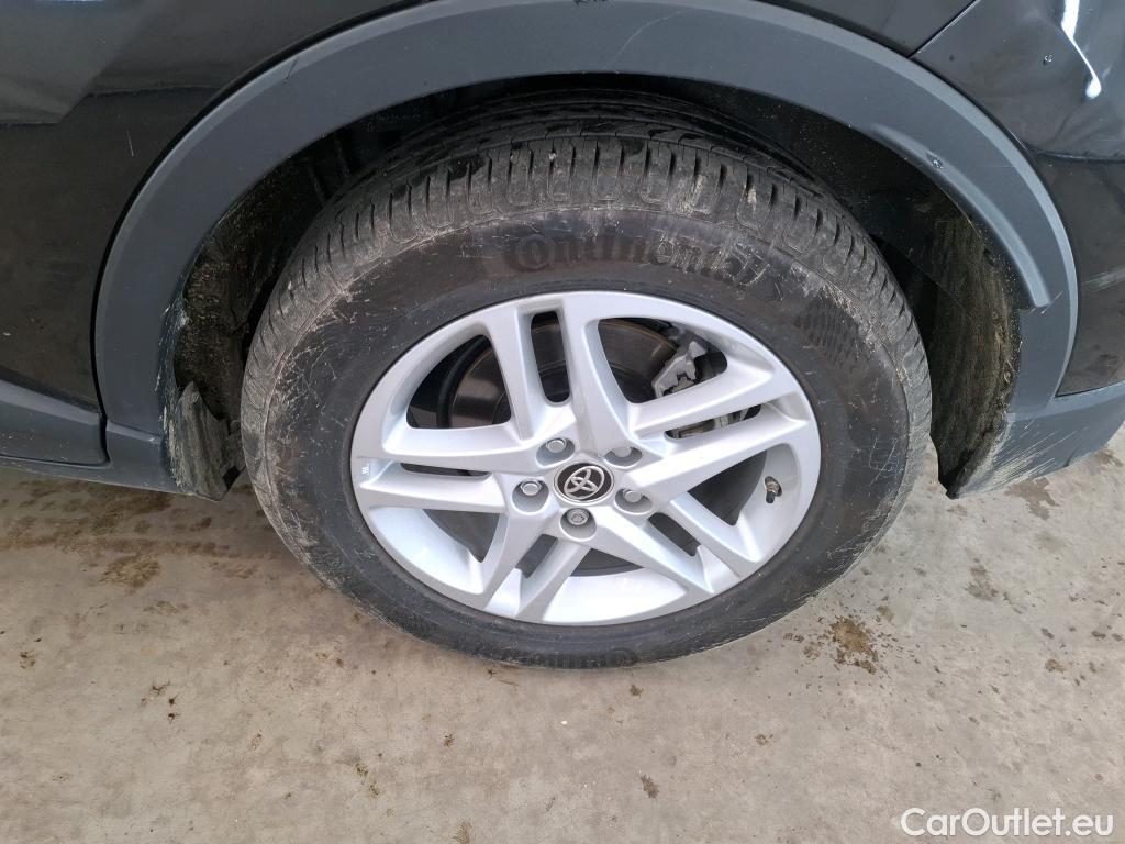  Toyota  C-HR TOYOTA  / 2016 / 5P / SUV 1.8 Hybride 122 Dynamic Business Beyond #2