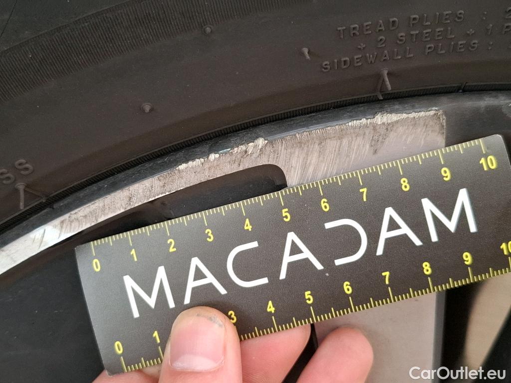  Volvo  XC60 VOLVO  / 2017 / 5P / SUV Recharge T6 340 Geartro Business Exe #49