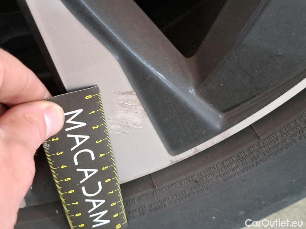  Volvo  XC60 VOLVO  / 2017 / 5P / SUV Recharge T6 340 Geartro Business Exe #60