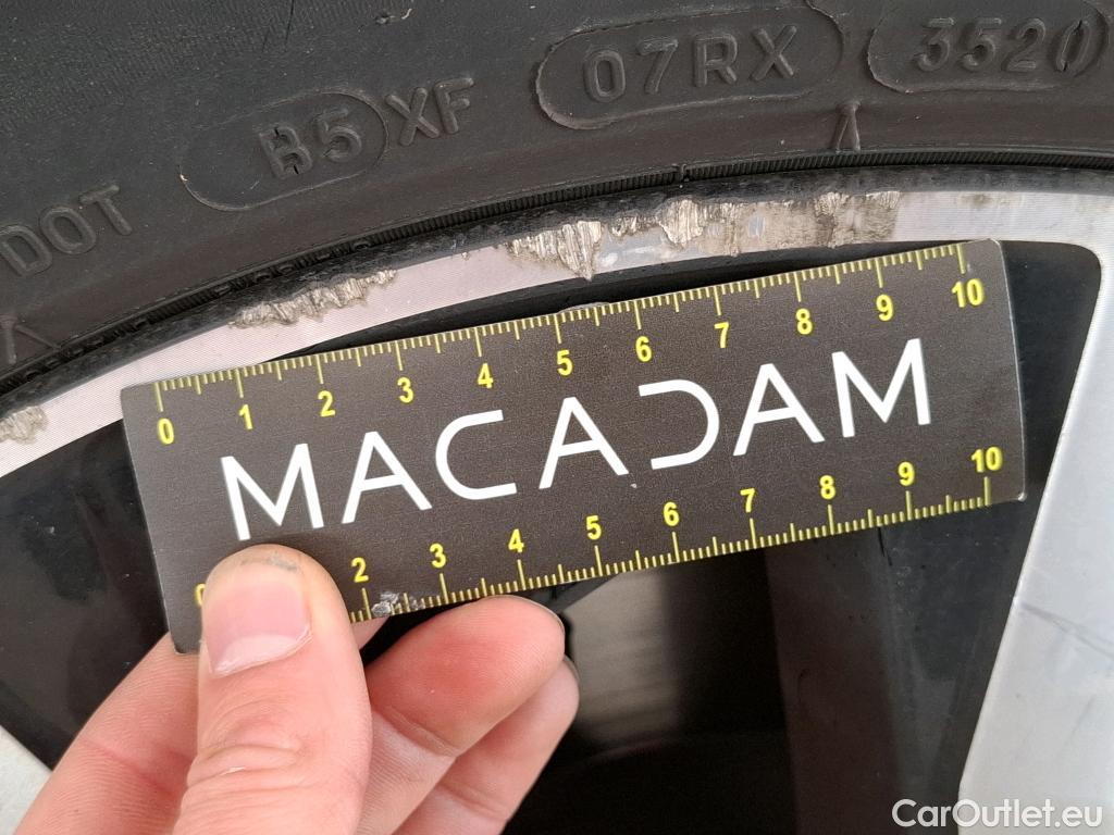  Volvo  XC60 VOLVO  / 2017 / 5P / SUV Recharge T6 340 Geartro Business Exe #57