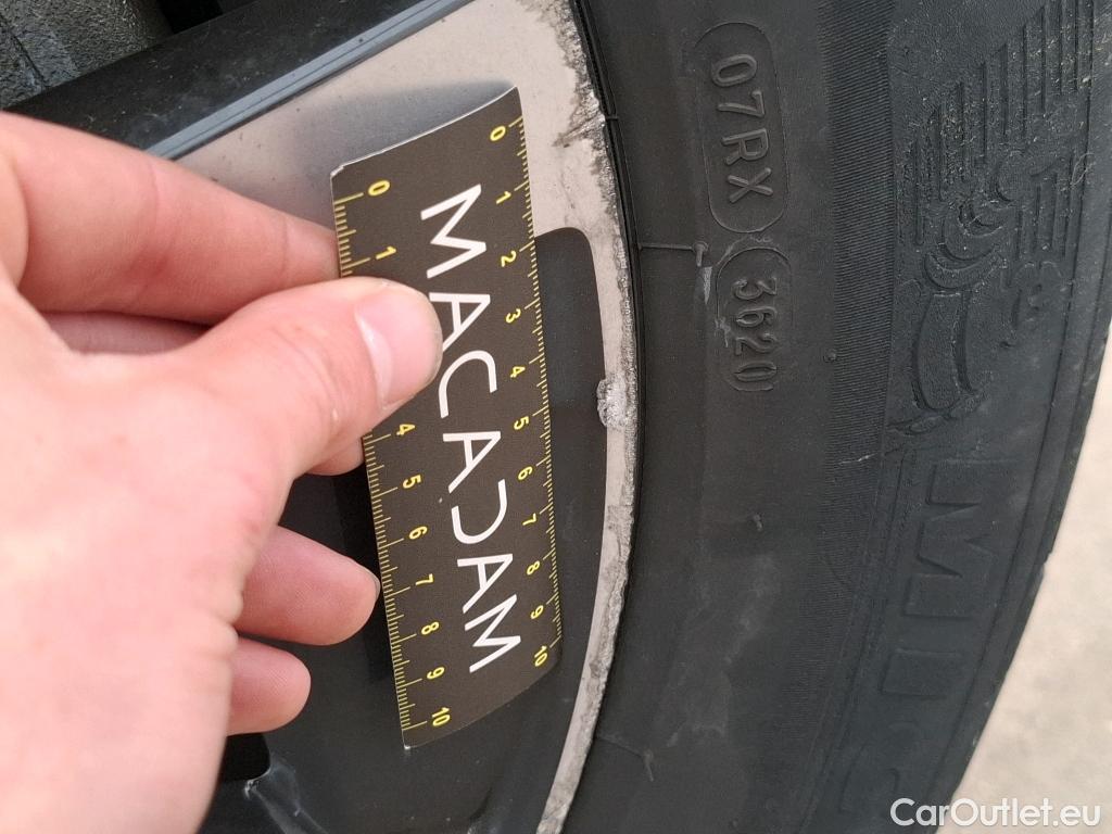  Volvo  XC60 VOLVO  / 2017 / 5P / SUV Recharge T6 340 Geartro Business Exe #52