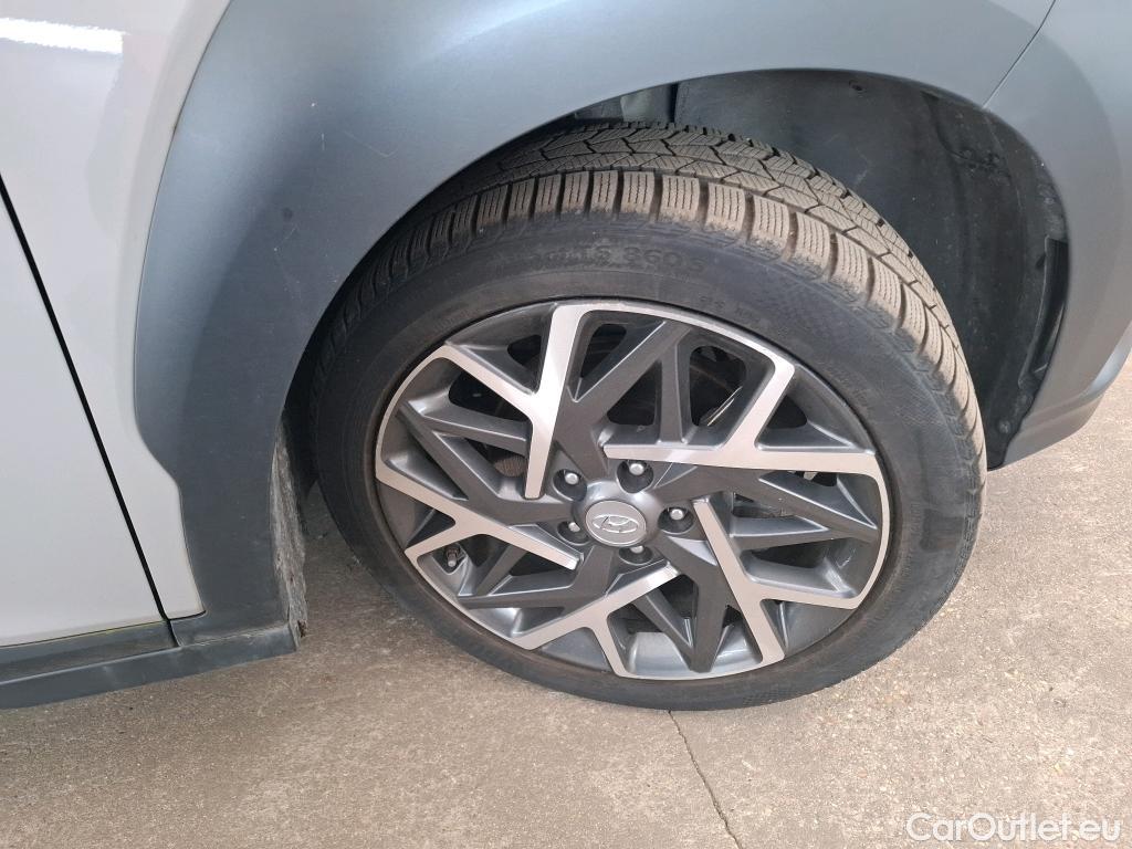  Hyundai  Konna HYUNDAI Kona / 2020 / 5P / SUV 1.6 HYBRID 141 EXECUTIVE HEV #3