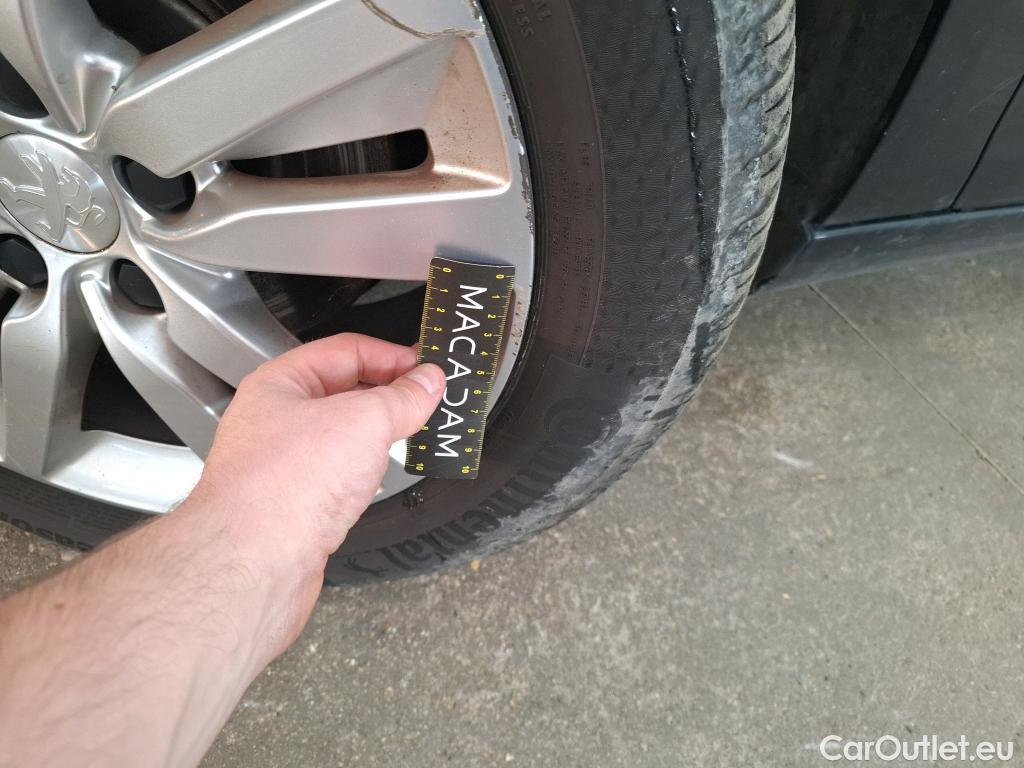  Peugeot  308  Active Business 1.5 HDi 130CV BVA8 E6d #20