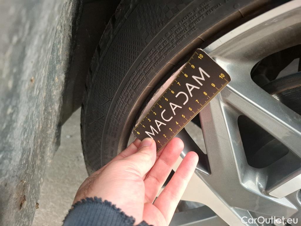  Hyundai  Konna HYUNDAI Kona / 2020 / 5P / SUV 1.6 HYBRID 141 EXECUTIVE HEV #6