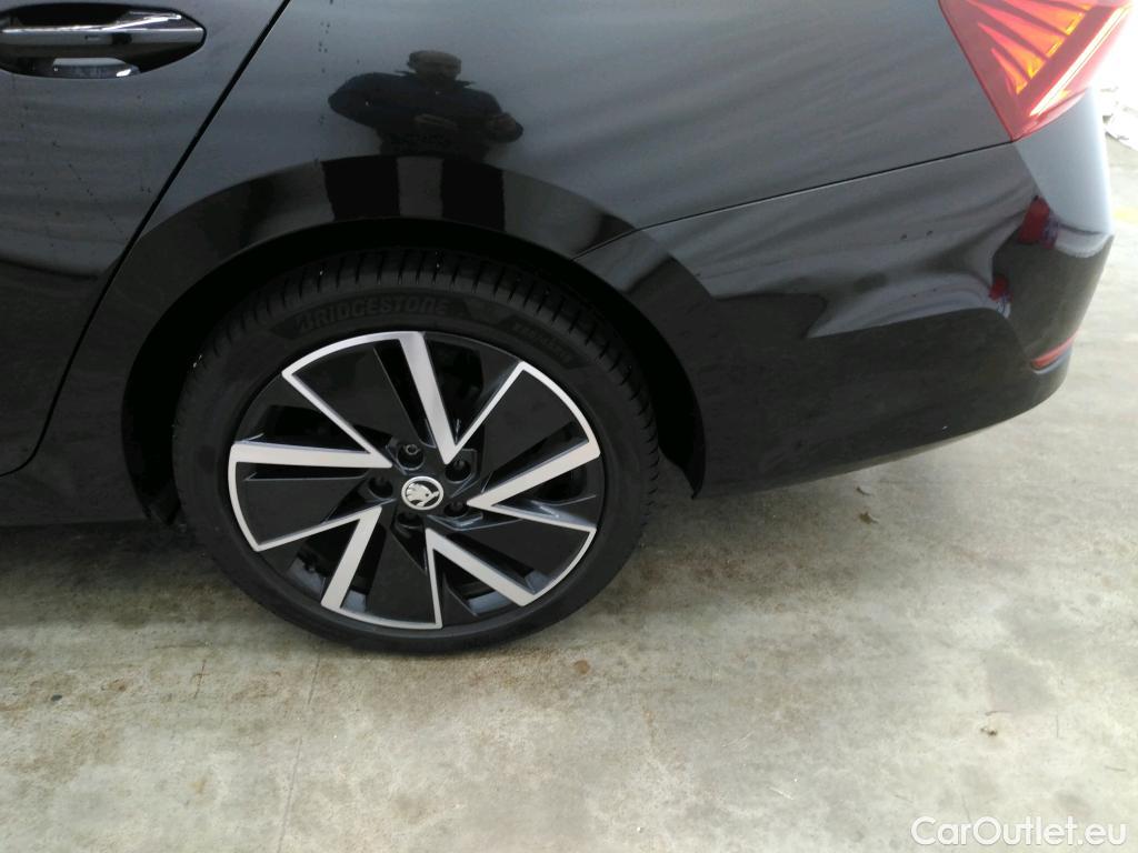  Skoda  Octavia  Break Business iV 1.4 TSI 205CV BVA6 E6d #17