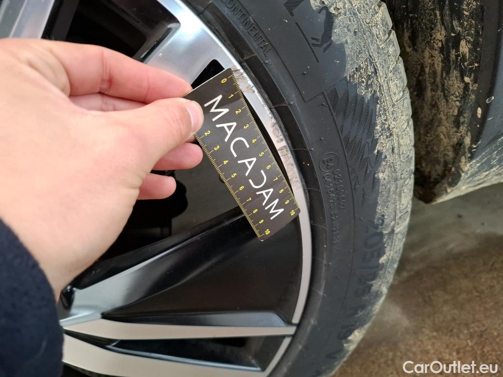  Peugeot  5008 PEUGEOT  / 2020 / 5P / SUV PureTech 180 S&S EAT8 GT Pack #8