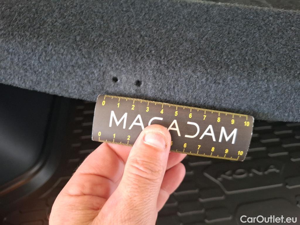  Hyundai  Konna Kona Creative Hybrid 2WD 1.6 GDI 140CV BVA6 E6d #2