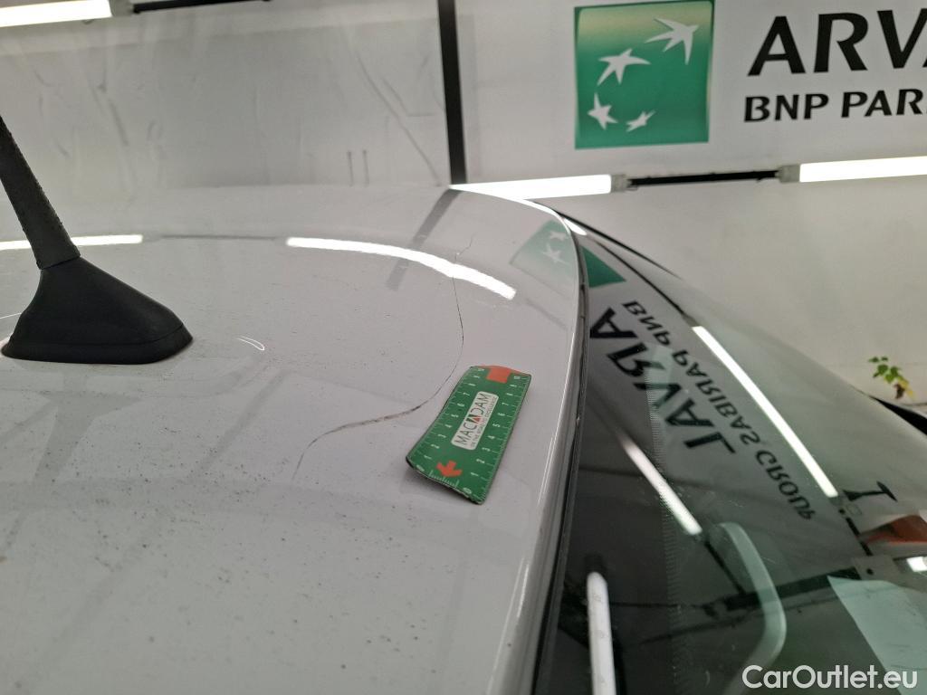  Renault  Trafic RENAULT  / 2019 / 4P / Fourgon tole NV FG GCF L1H1 1200 dCi 120 S&S #30