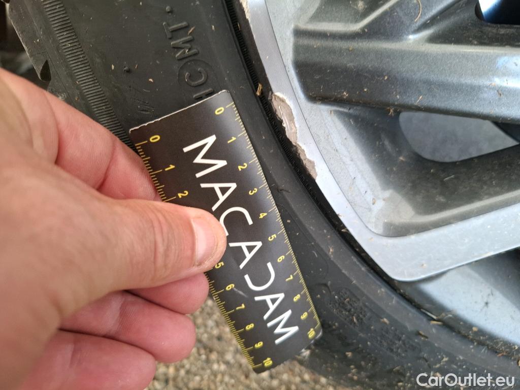  Hyundai  Konna Kona Creative Hybrid 2WD 1.6 GDI 140CV BVA6 E6d #10