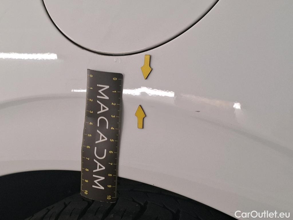  Peugeot  208  Active Business 1.2 80CV BVM5 E6dT #26