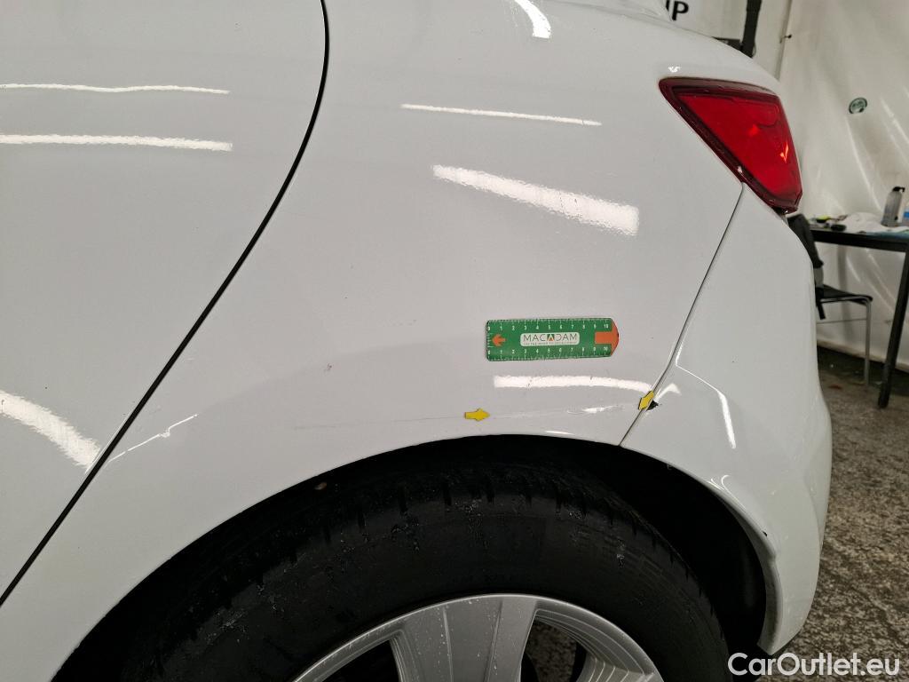  Renault  Clio  IV Zen 1.5 dCi 90CV BVM5 E5 #1