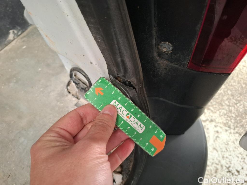  Renault  Trafic RENAULT  / 2019 / 4P / Fourgon tole NV FG GCF L1H1 1200 dCi 120 S&S #16