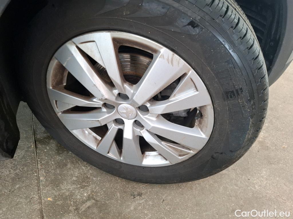  Peugeot  5008  Active Business 1.2 PureTech 130CV BVA8 E6d #27