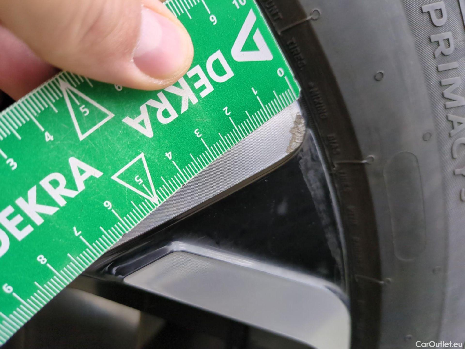  Citroen  C5 CITROEN  Aircross / 2018 / 5P / SUV Hybrid 225 ë-EAT8 Business #8