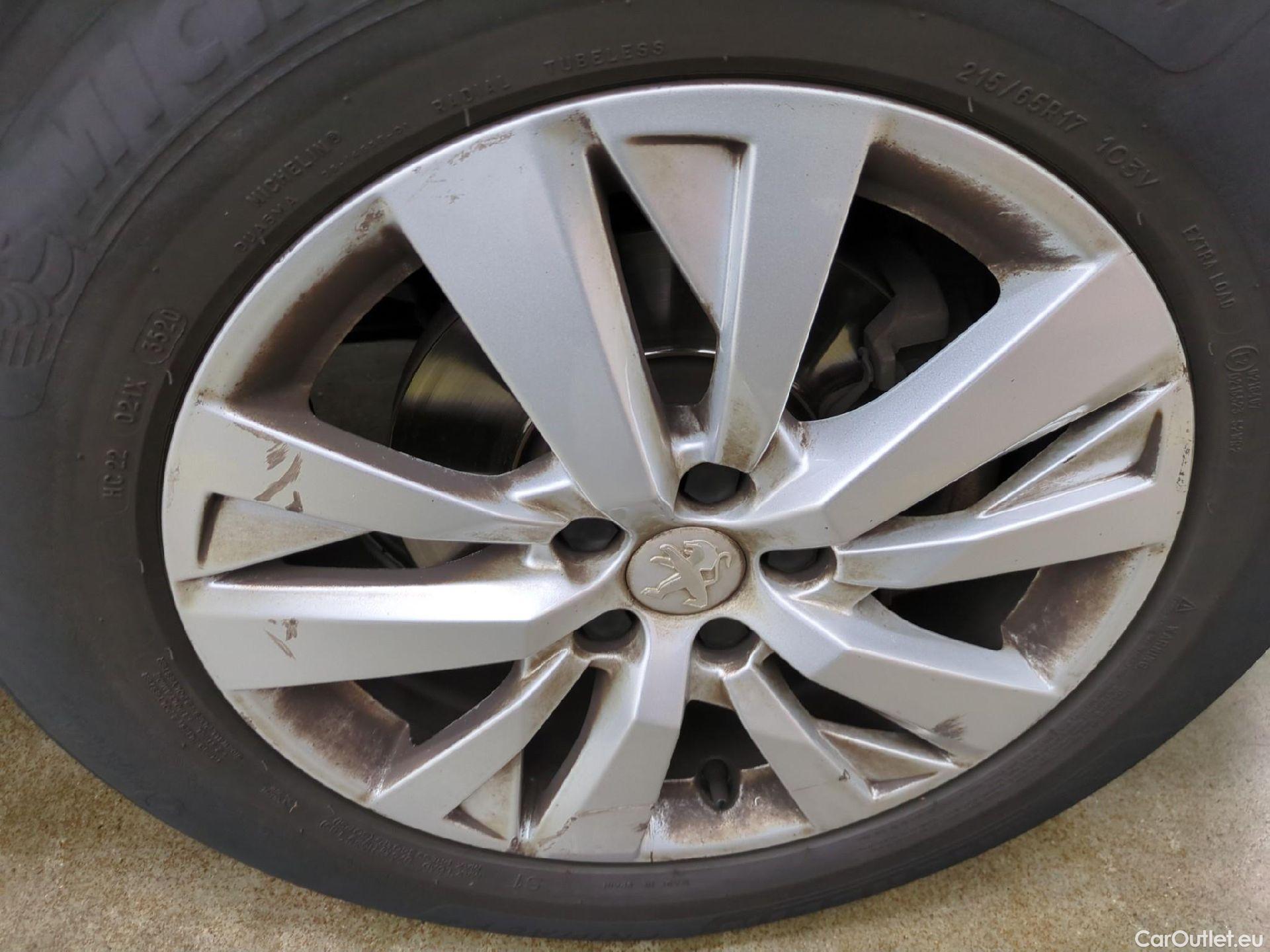  Peugeot  5008  Active Business 1.5 HDi 130CV BVA8 E6d #14