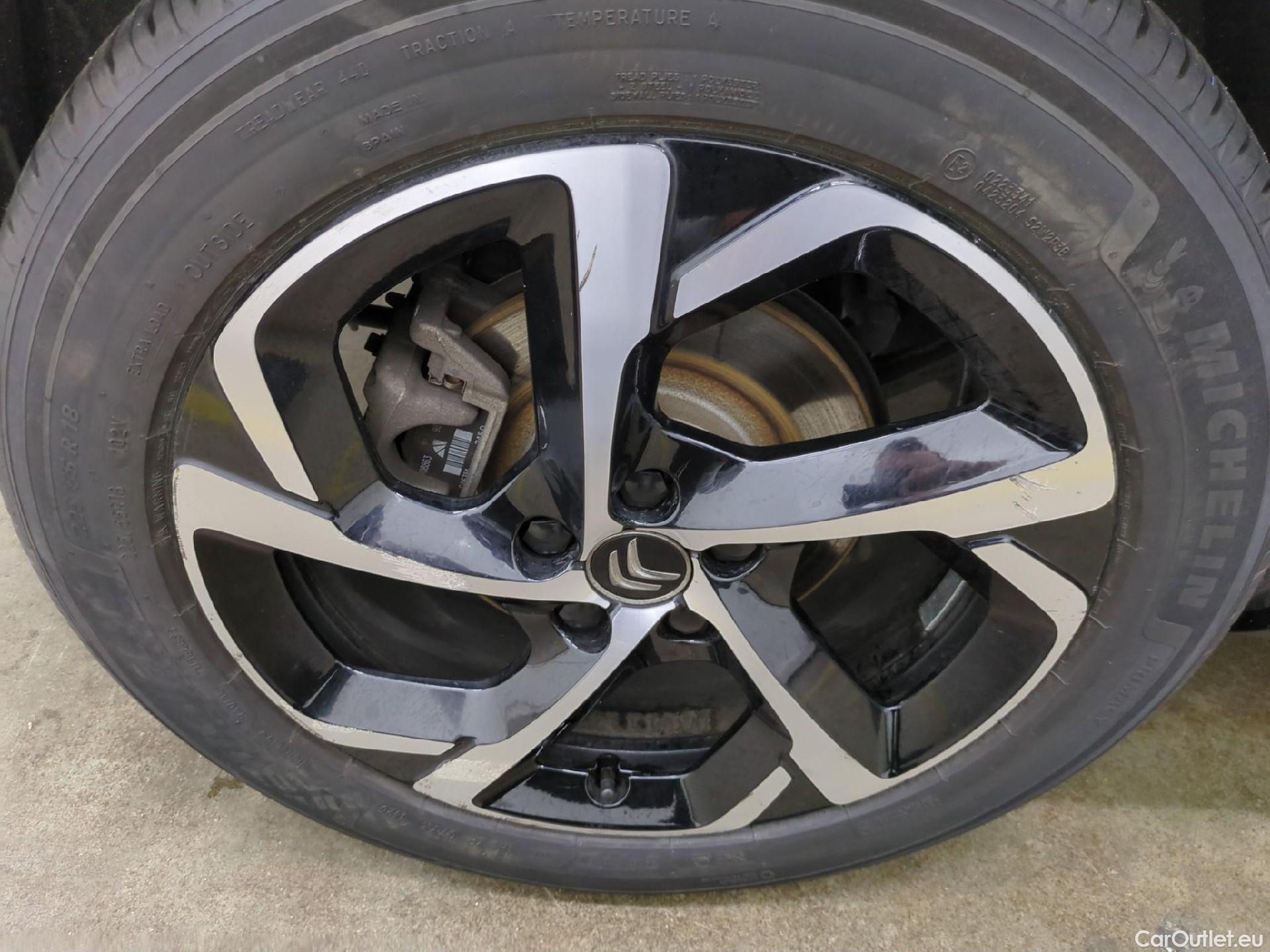  Citroen  C5 CITROEN  Aircross / 2018 / 5P / SUV Hybrid 225 ë-EAT8 Business #15