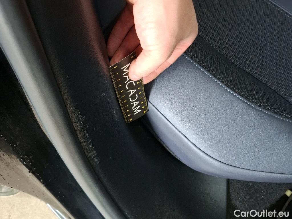  Peugeot  2008  Allure Business 1.2 PureTech 130CV BVA8 E6d #35