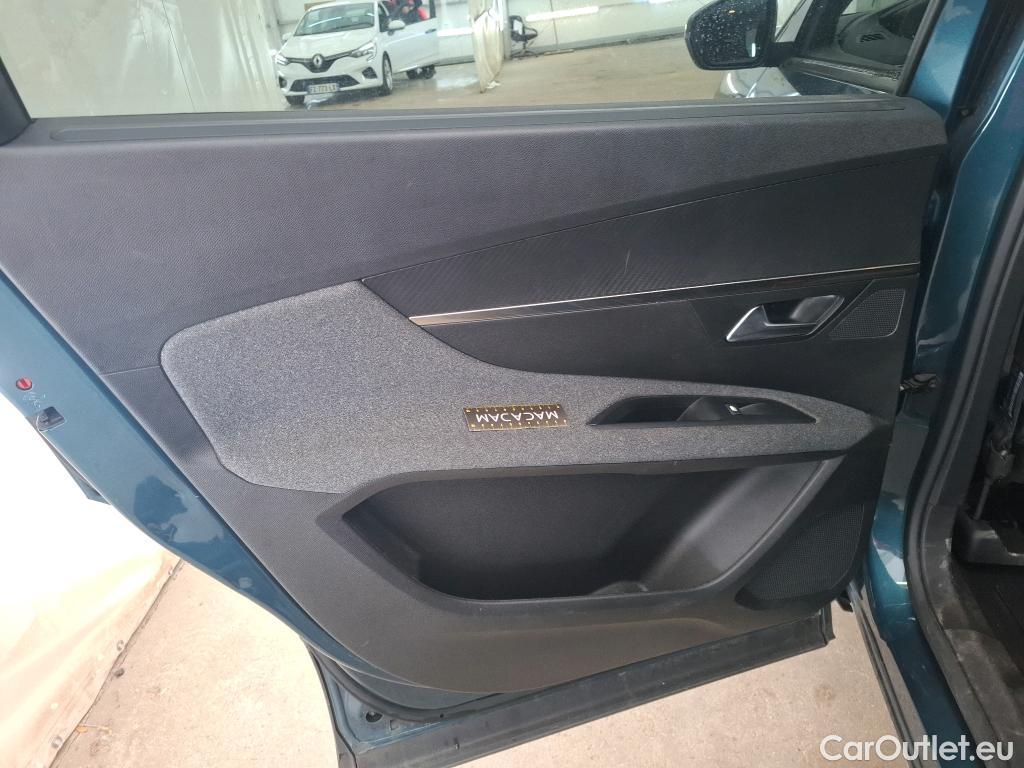  Peugeot  5008  Active Business 1.2 PureTech 130CV BVA8 E6d #40