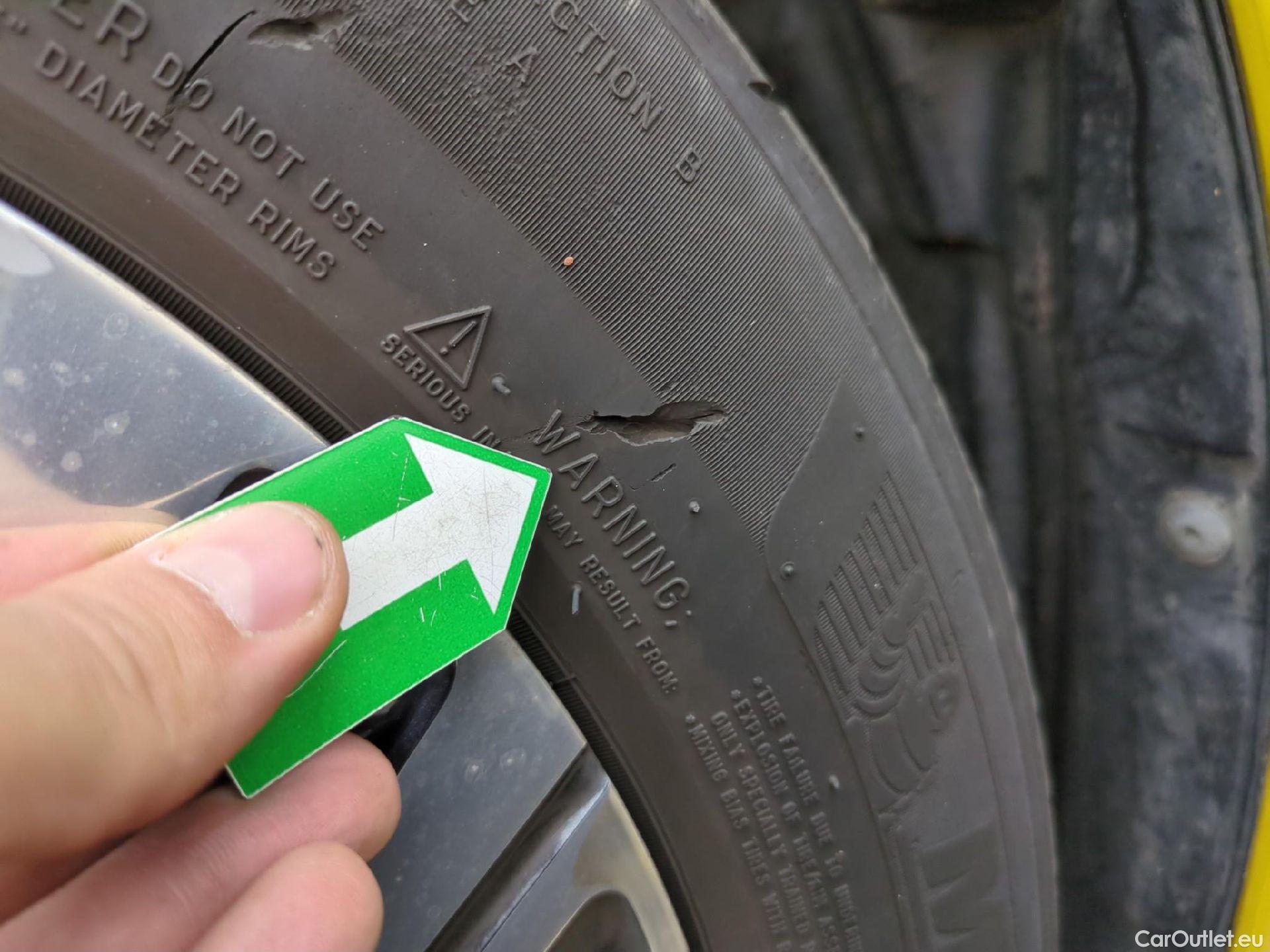  Peugeot  208  Allure Pack 1.2 PureTech 100CV BVA8 E6d #3