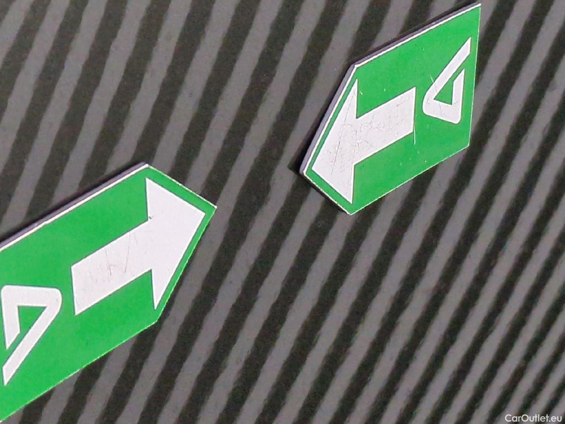  Peugeot  5008  Active Business 1.5 HDi 130CV BVA8 E6d #39