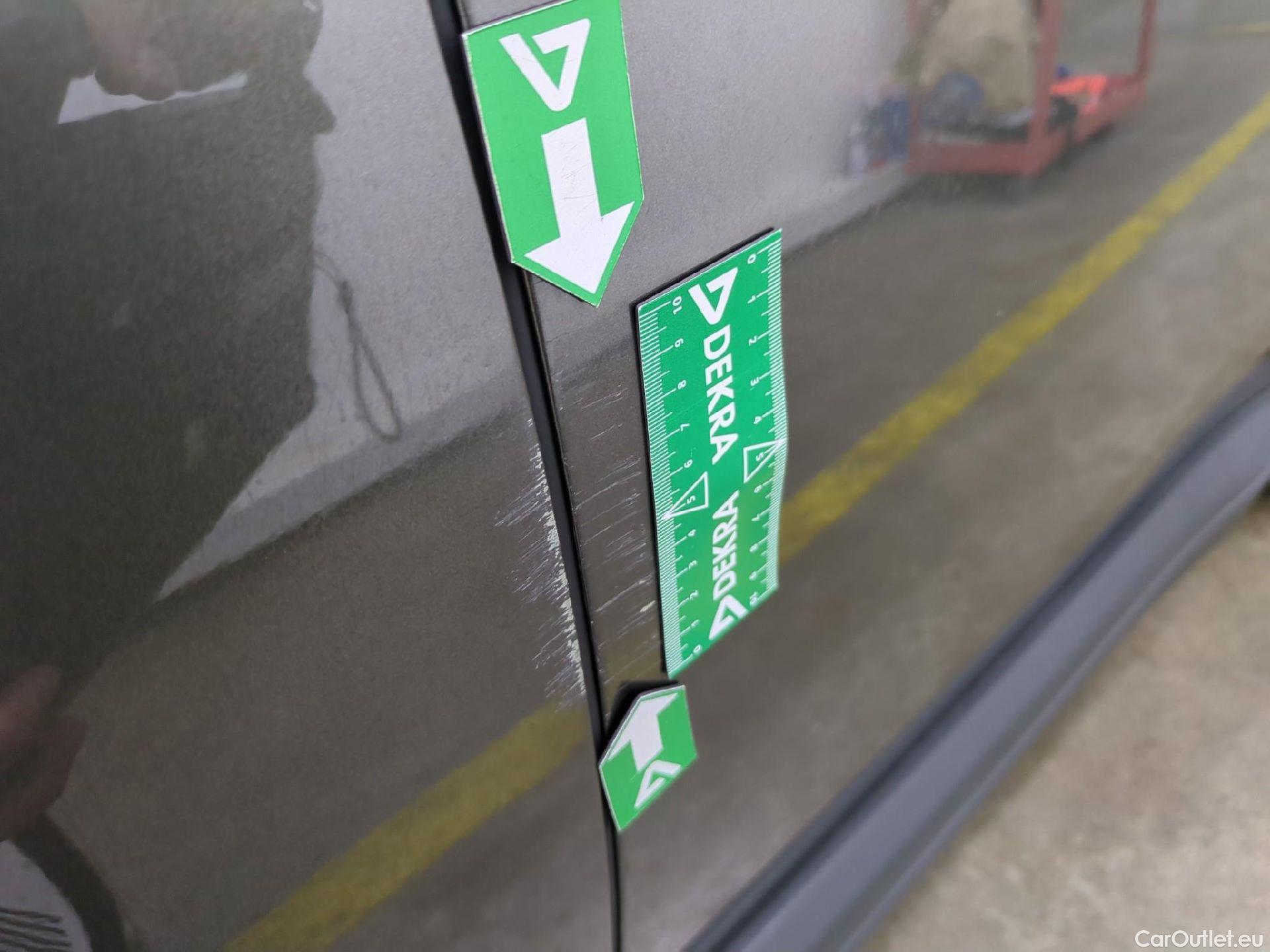  Peugeot  5008  Active Business 1.5 HDi 130CV BVA8 E6d #41