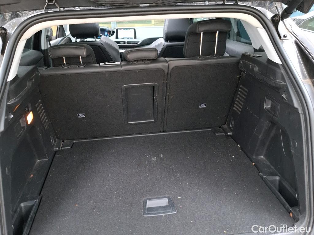  Peugeot  3008  Allure Business 1.2 PureTech 130CV BVA8 E6d #1