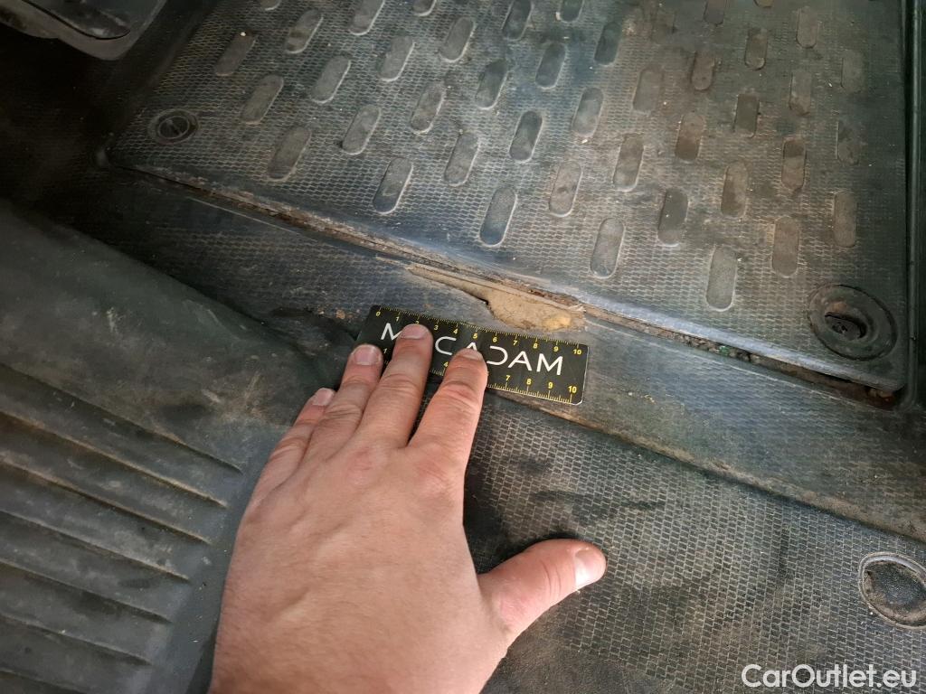  Citroen  Jumper CITROEN  / 2014 / 4P / Fourgon tôlé 30 L1H2 BlueHDi 120 S&S BVM6 Club #32