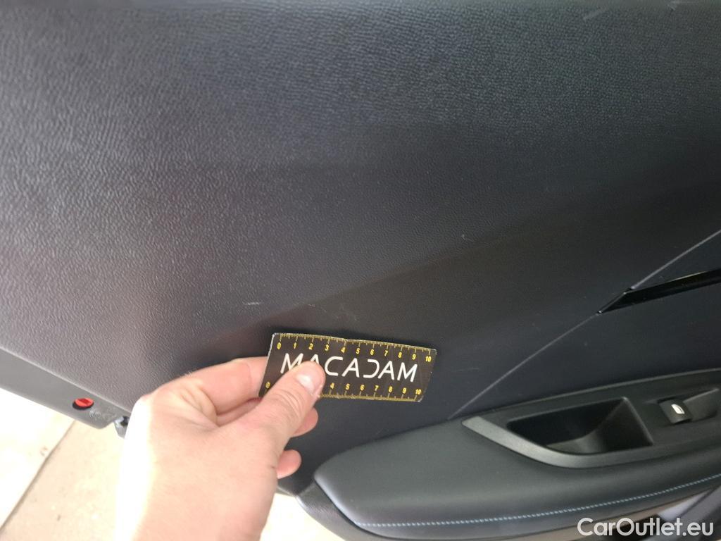  Peugeot  2008  Allure Business 1.2 PureTech 130CV BVA8 E6d #31