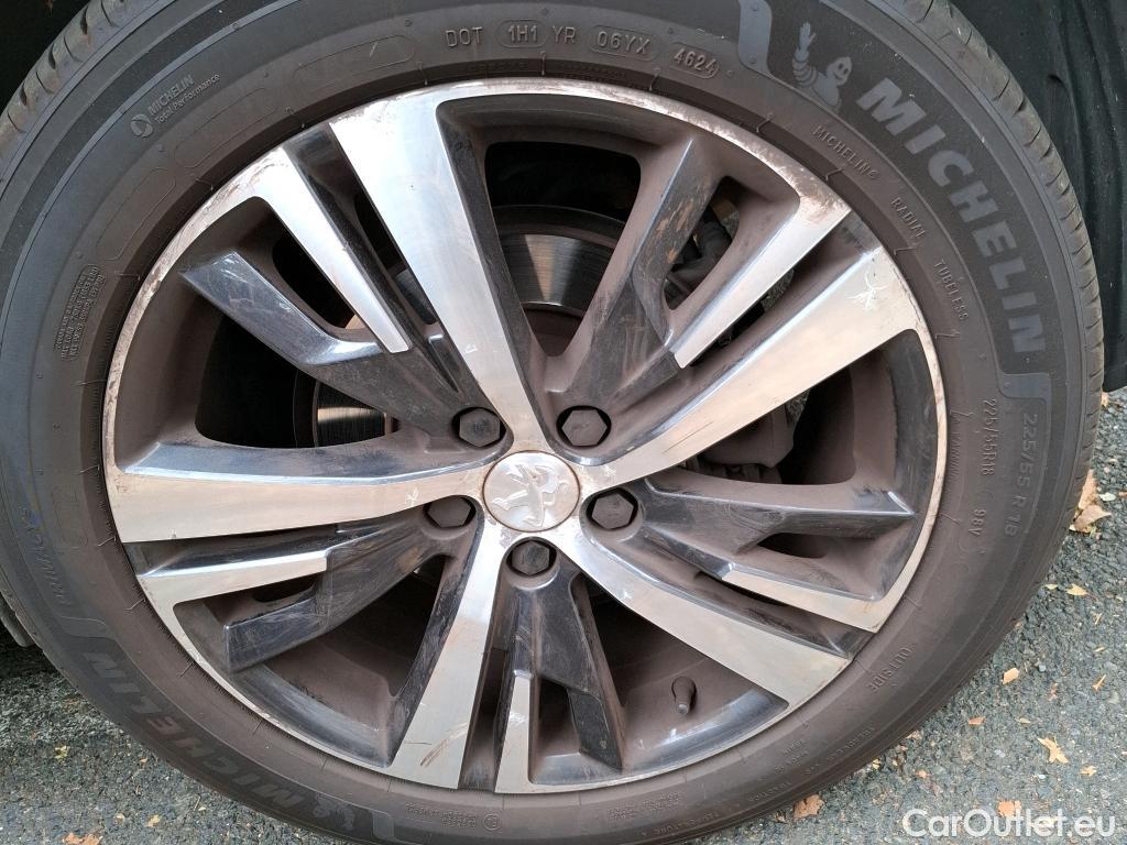  Peugeot  3008  Allure Business 1.2 PureTech 130CV BVA8 E6d #28