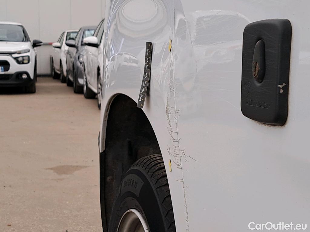  Citroen  Berlingo  Fourgon Driver M 650 1.5 BlueHDi 100CV BVM6 E6d #7