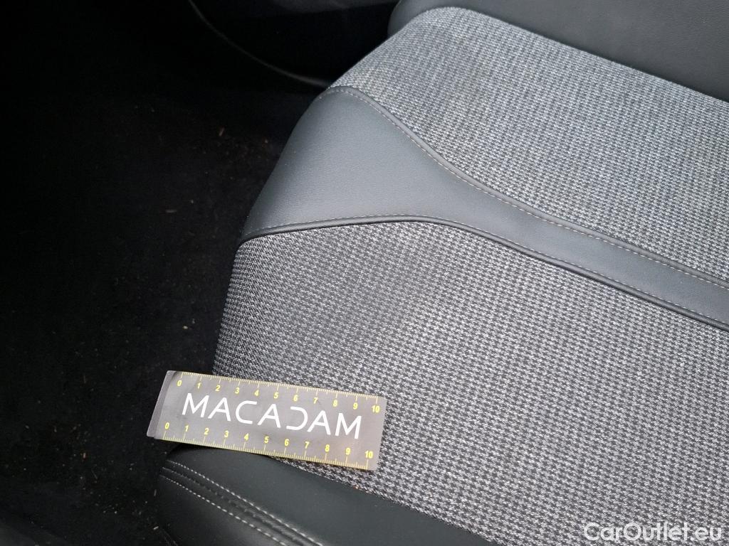  Peugeot  3008  Allure Business 1.2 PureTech 130CV BVA8 E6d #23