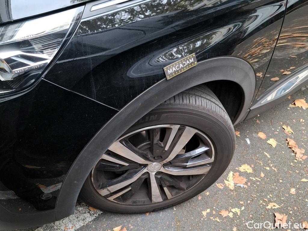  Peugeot  3008  Allure Business 1.2 PureTech 130CV BVA8 E6d #24