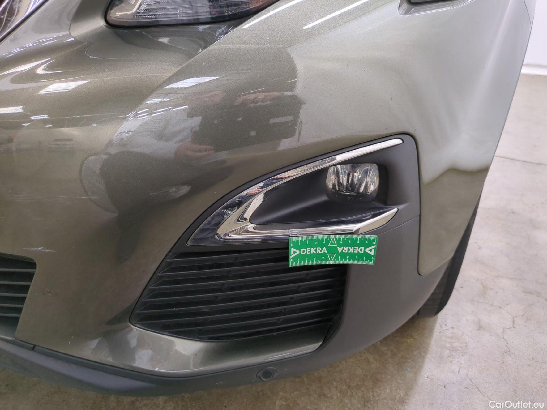  Peugeot  5008  Active Business 1.5 HDi 130CV BVA8 E6d #48