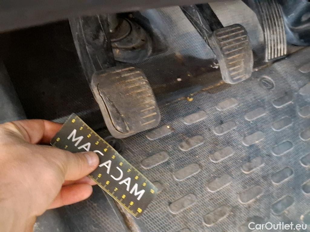  Citroen  Jumper CITROEN  / 2014 / 4P / Fourgon tôlé 30 L1H2 BlueHDi 120 S&S BVM6 Club #42