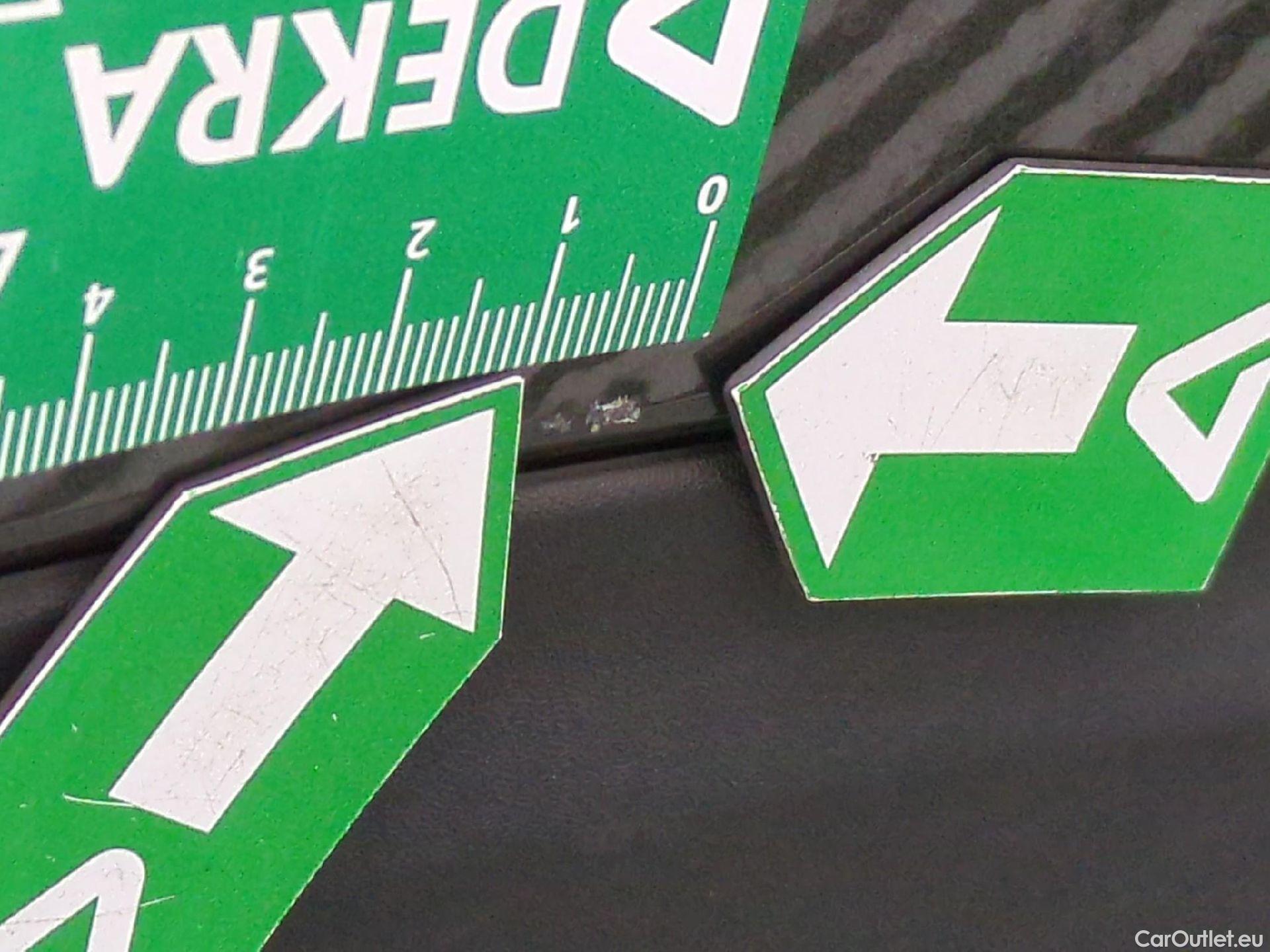  Peugeot  5008  Active Business 1.5 HDi 130CV BVA8 E6d #33