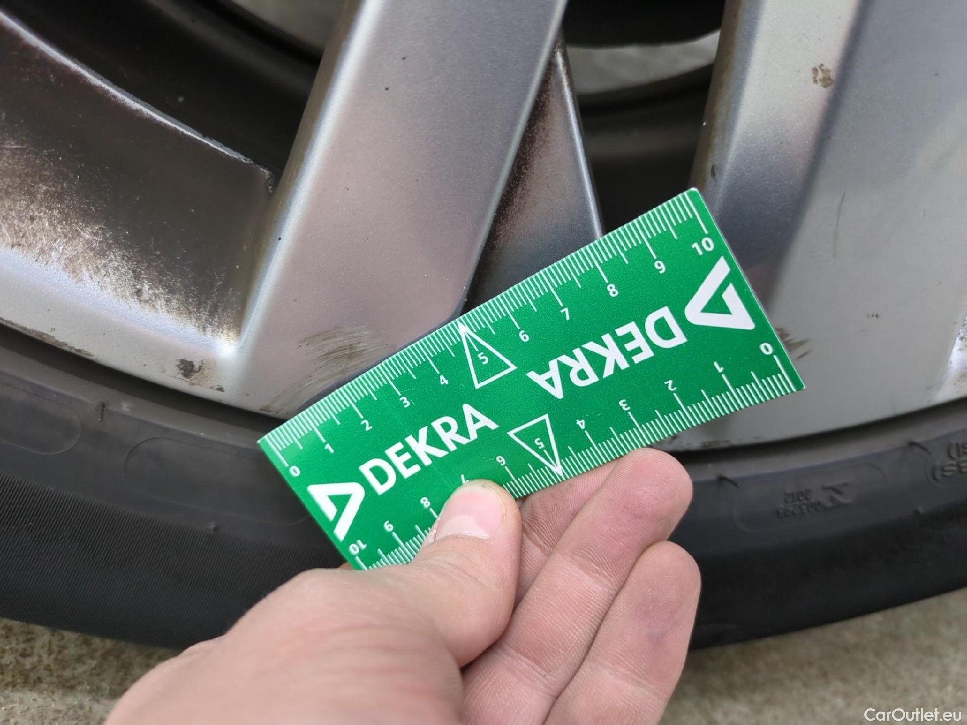  Peugeot  5008  Active Business 1.5 HDi 130CV BVA8 E6d #32