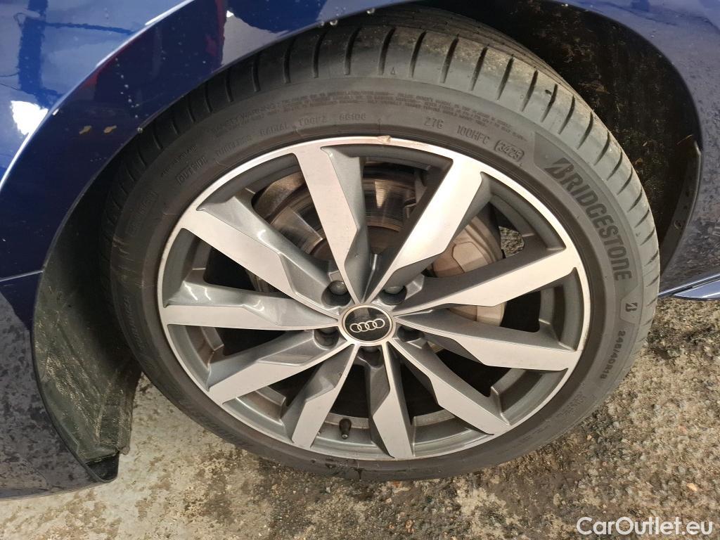  Audi  A4  Avant 40 TDI S Line 2.0 TDI 205CV BVA7 E6d #1