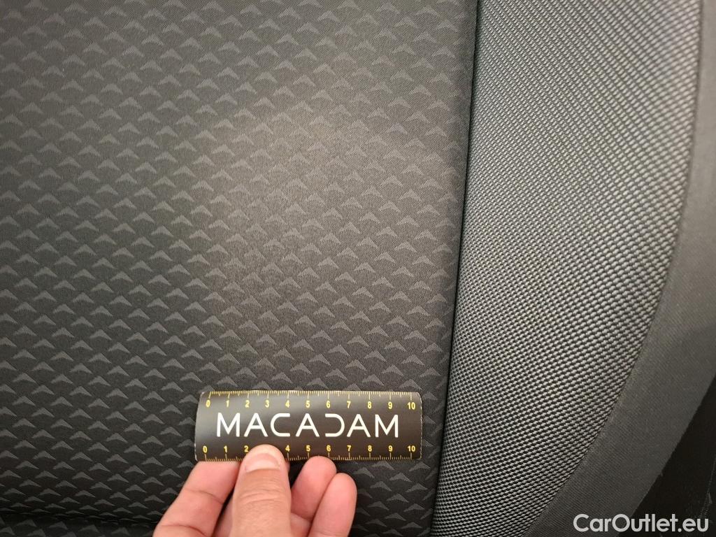  Volkswagen  Golf  VIII Berline Active 1.0 TSI 110CV BVM6 E6d #3